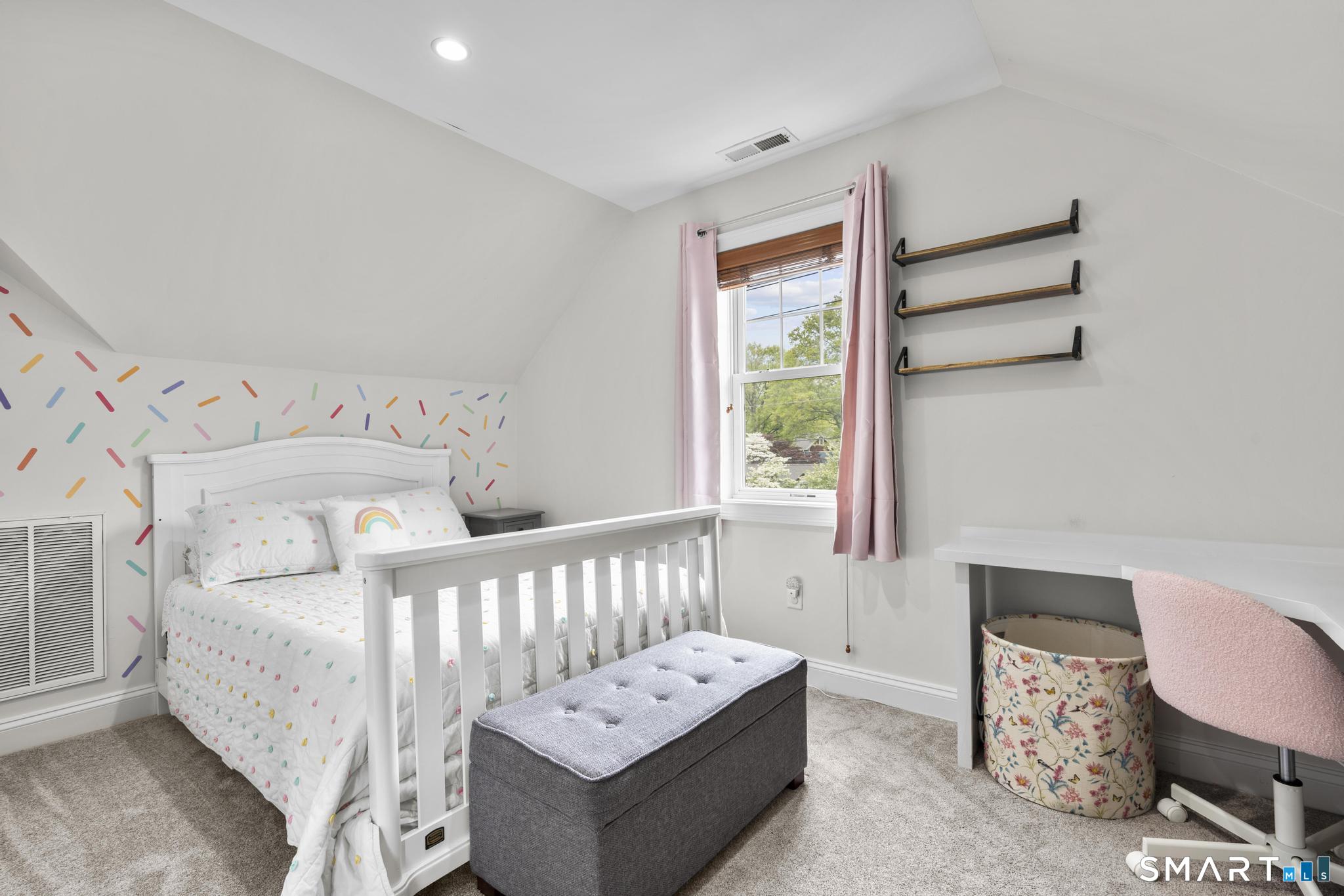 39 Maple Tree Avenue, Unit 1 Stamford, CT 06906 - Photo 25 of 40
