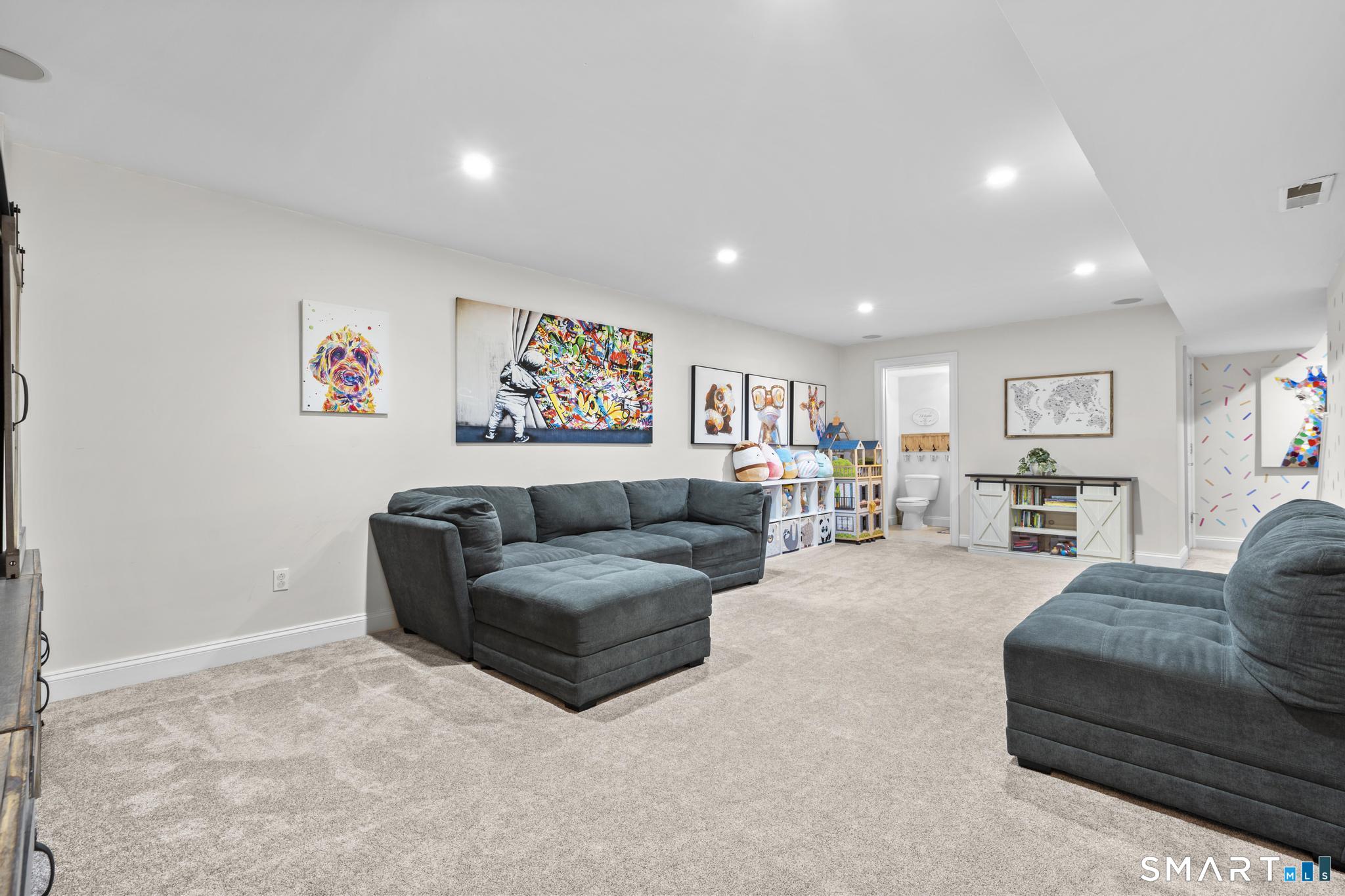 39 Maple Tree Avenue, Unit 1 Stamford, CT 06906 - Photo 31 of 40