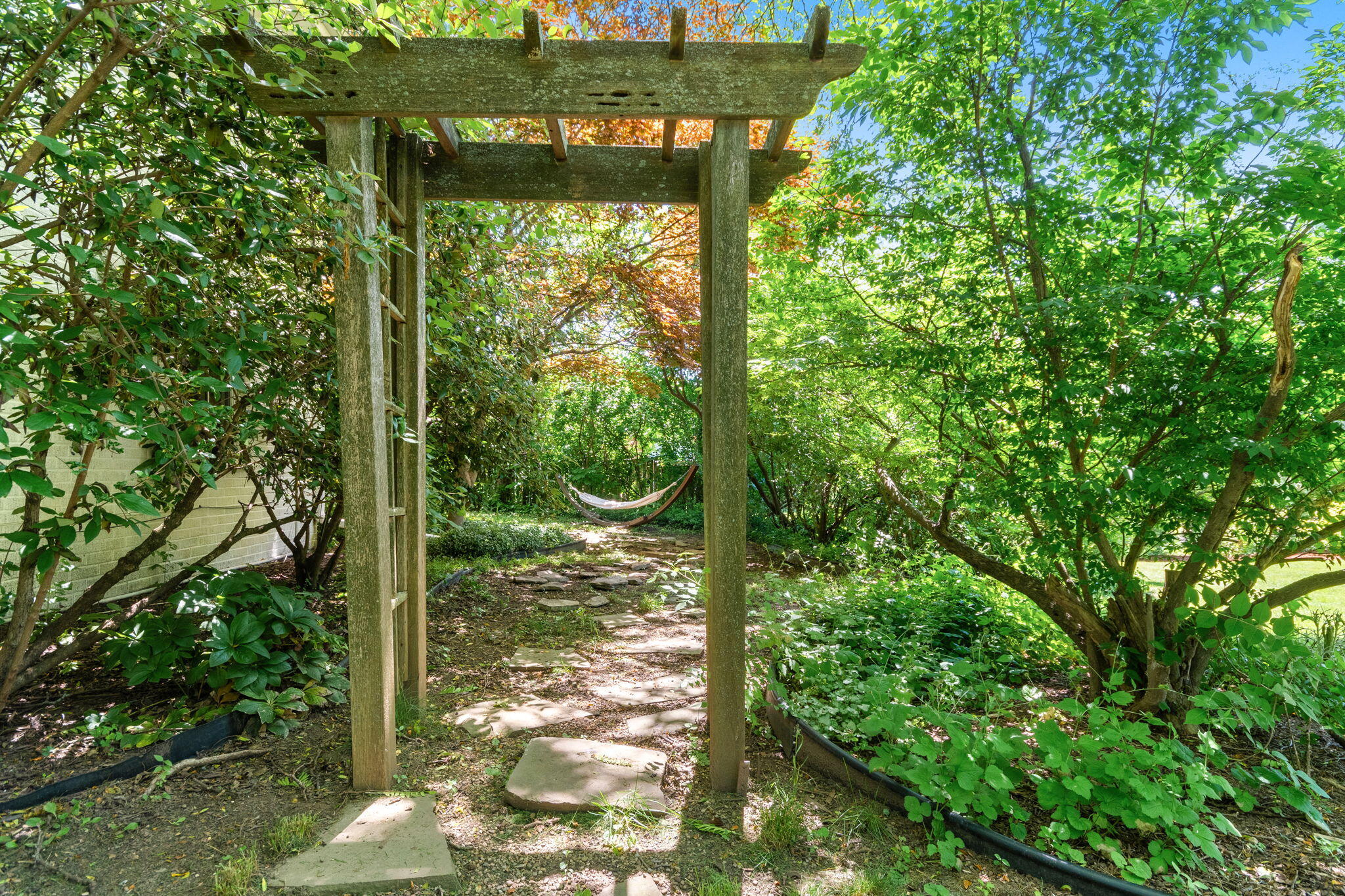 2334 Buckingham Road Ann Arbor, MI 48104 - Photo 40 of 49 040