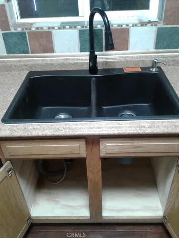 a close view of appliances and cabinets