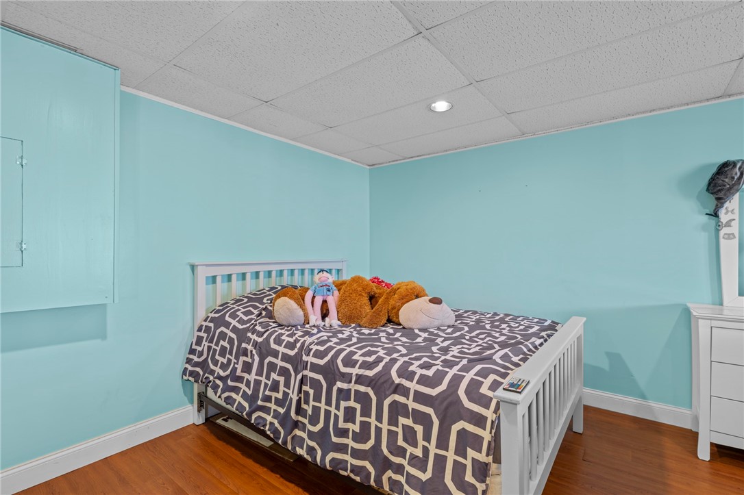 343 West Wrentham Road Cumberland, RI 02864 - Photo 41 of 43 Gallery Image 41