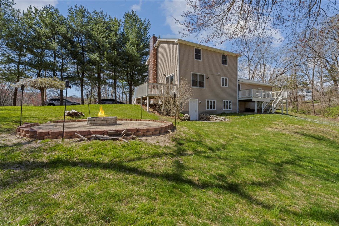 343 West Wrentham Road Cumberland, RI 02864 - Photo 6 of 43 Gallery Image 6