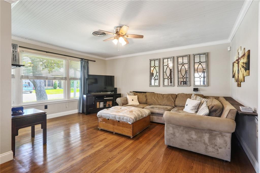 1412 Haring Road Metairie, LA 70001 - Photo 3 of 14 Gallery Image 3