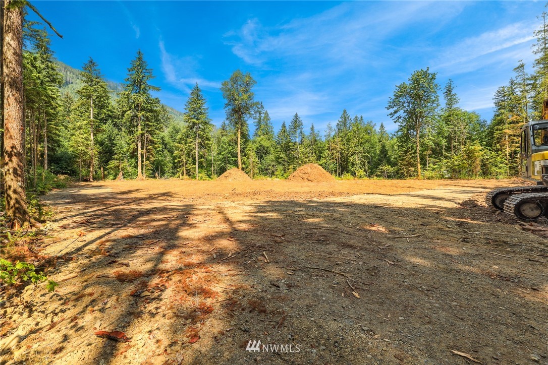 7885 Kendall Road Maple Falls, WA 98266 - Photo 18 of 39 Gallery Image 18