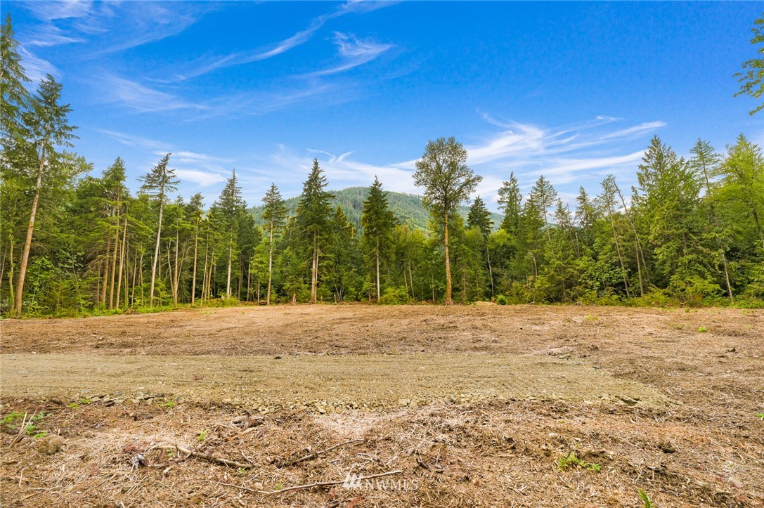 7885 Kendall Road Maple Falls, WA 98266 - Photo 38 of 39 Gallery Image 38