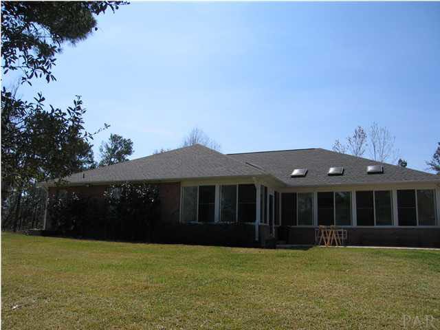 2600 Crescent Road Navarre, FL 32566 - Photo 16 of 24 Back of home