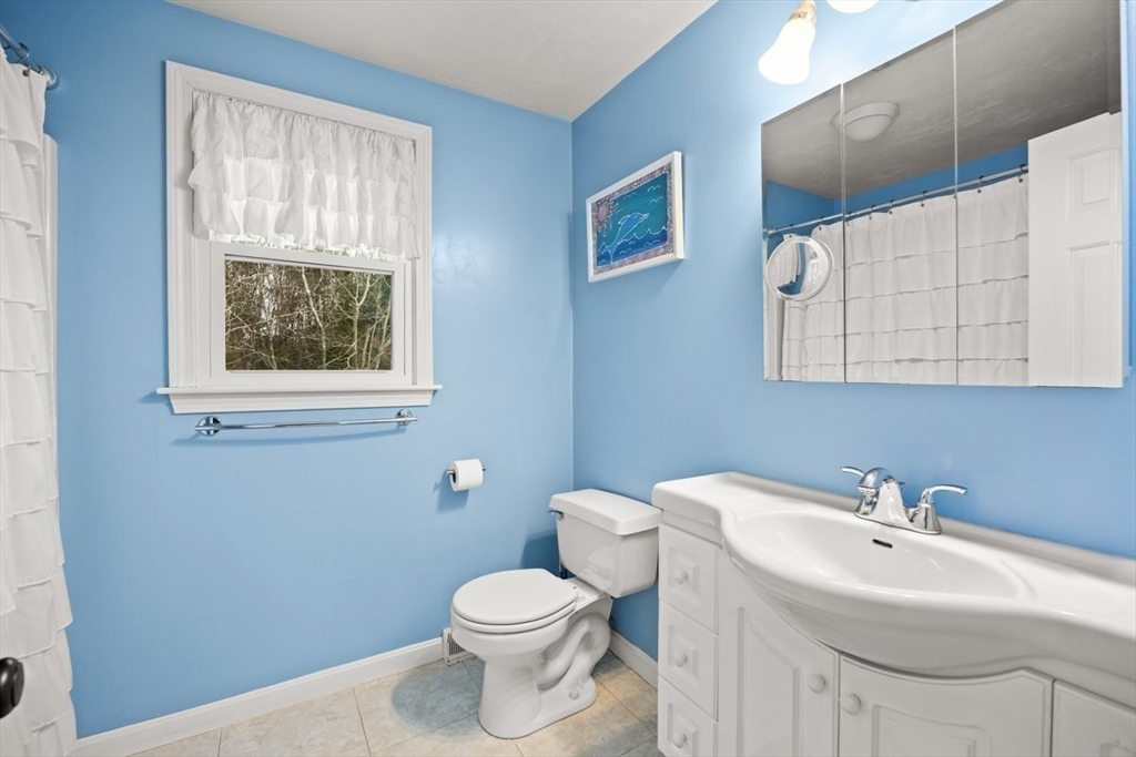 73 Elyse Road Mansfield, MA 02048 - Photo 25 of 42