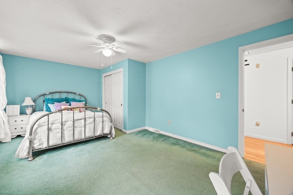 73 Elyse Road Mansfield, MA 02048 - Photo 27 of 42