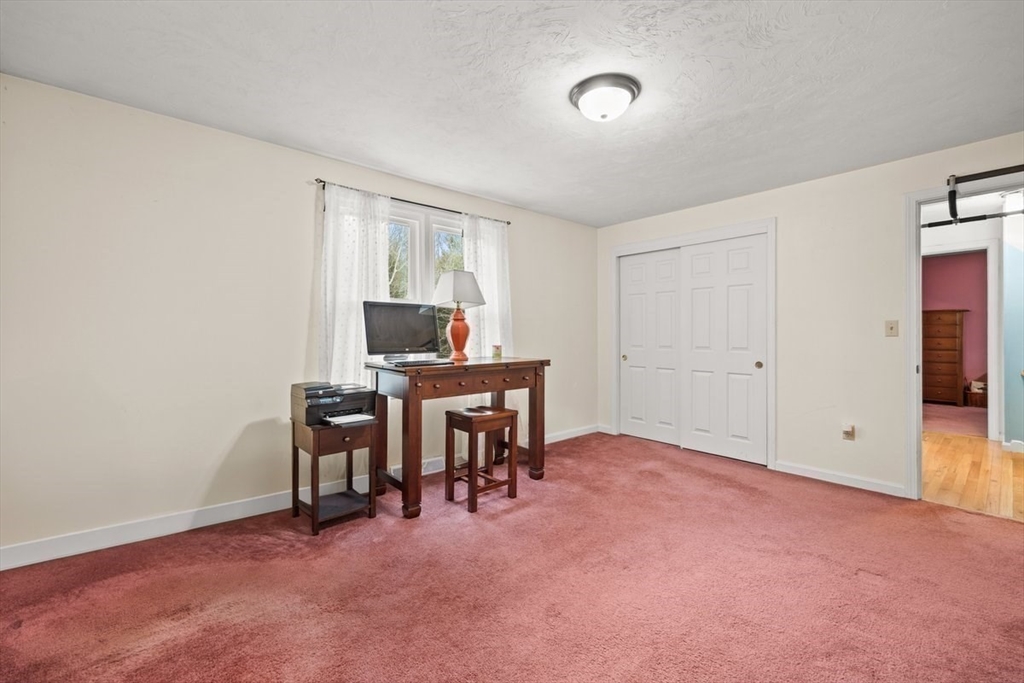 73 Elyse Road Mansfield, MA 02048 - Photo 29 of 42