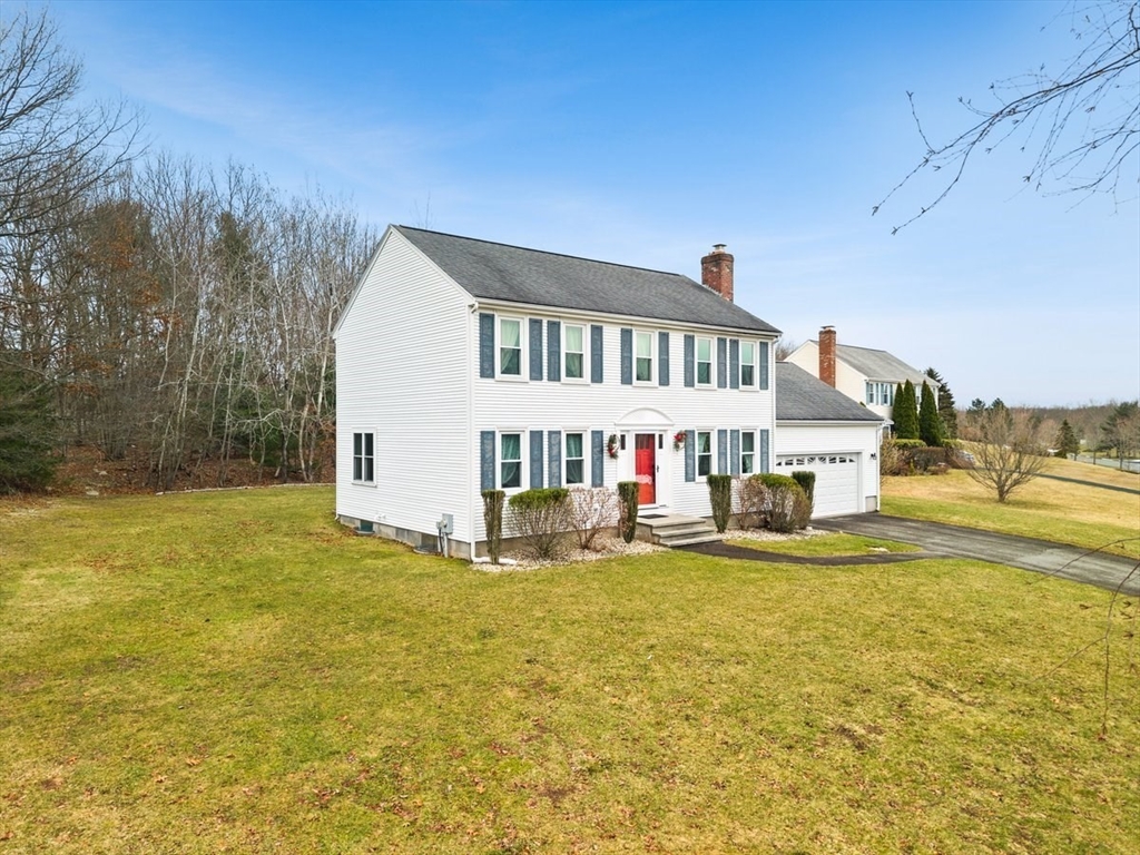 73 Elyse Road Mansfield, MA 02048 - Photo 3 of 42