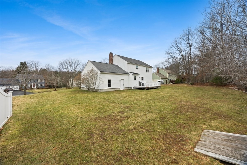 73 Elyse Road Mansfield, MA 02048 - Photo 37 of 42