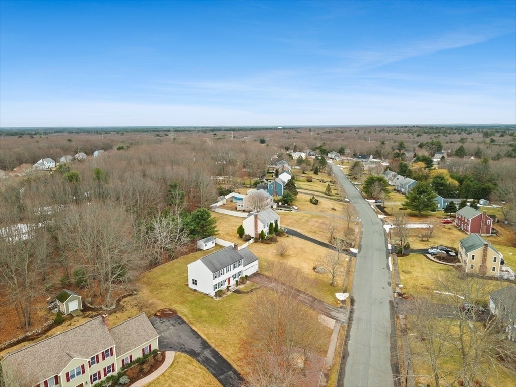 73 Elyse Road Mansfield, MA 02048 - Photo 5 of 42