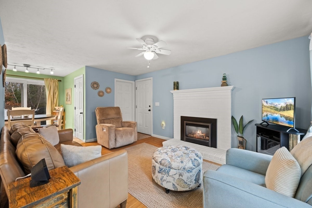 73 Elyse Road Mansfield, MA 02048 - Photo 10 of 42
