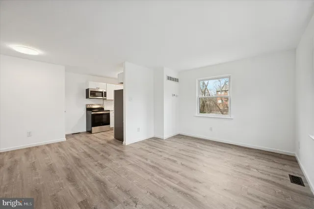 $2,200 | 50 Silver Lake Terrace, Unit 50, Morton, PA 19070