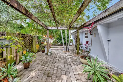 $650,000 | 1401 Northeast 33rd Street, Oakland Park, FL 33334