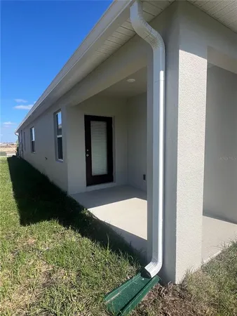 $2,700 | 2085 Walnut Crk Drive, Kissimmee, FL 34744