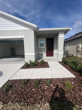 $2,700 | 2085 Walnut Crk Drive, Kissimmee, FL 34744