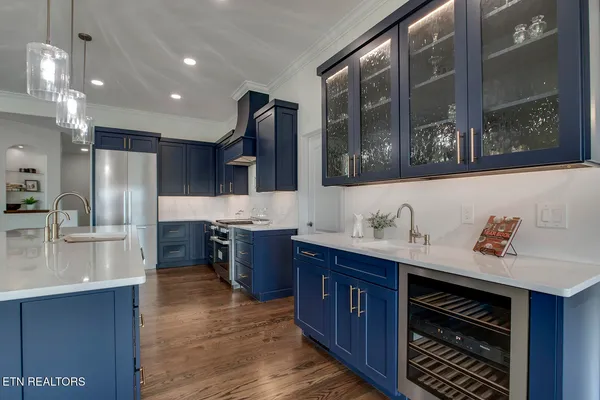 $1,425,000 | 130 Lake Vista Drive, Greenback, TN 37742