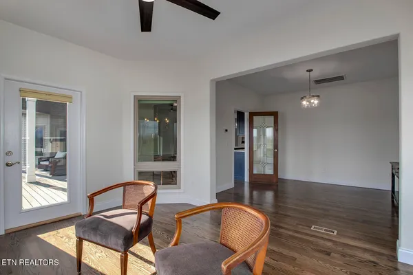 $1,425,000 | 130 Lake Vista Drive, Greenback, TN 37742