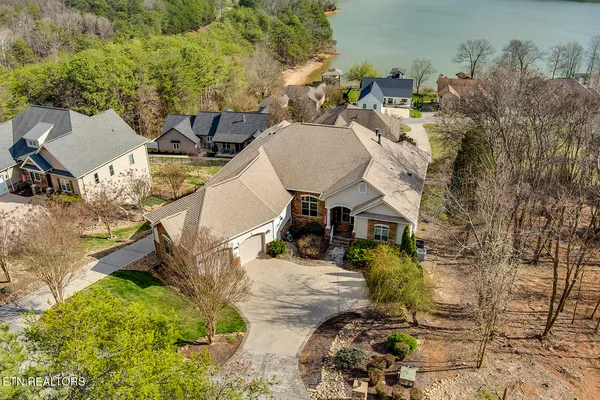 $1,425,000 | 130 Lake Vista Drive, Greenback, TN 37742
