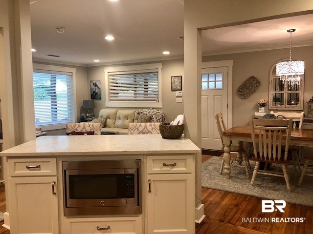 613 Johnson Avenue Fairhope, AL 36532 - Photo 5 of 13