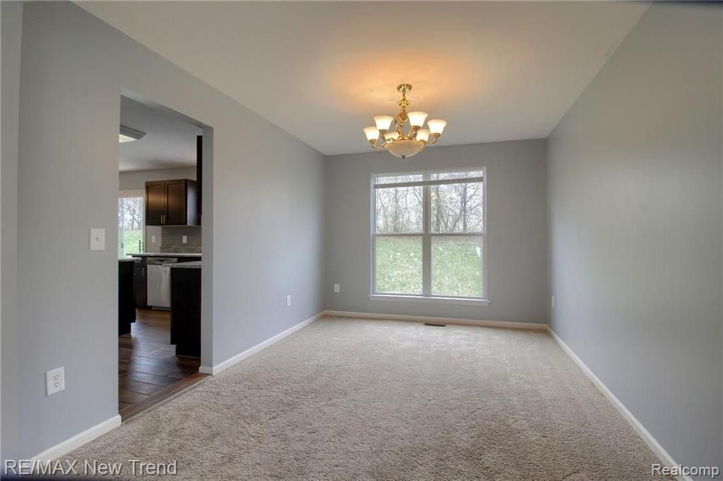 767 Woodfield Way Rochester Hills, MI 48307 - Photo 10 of 29