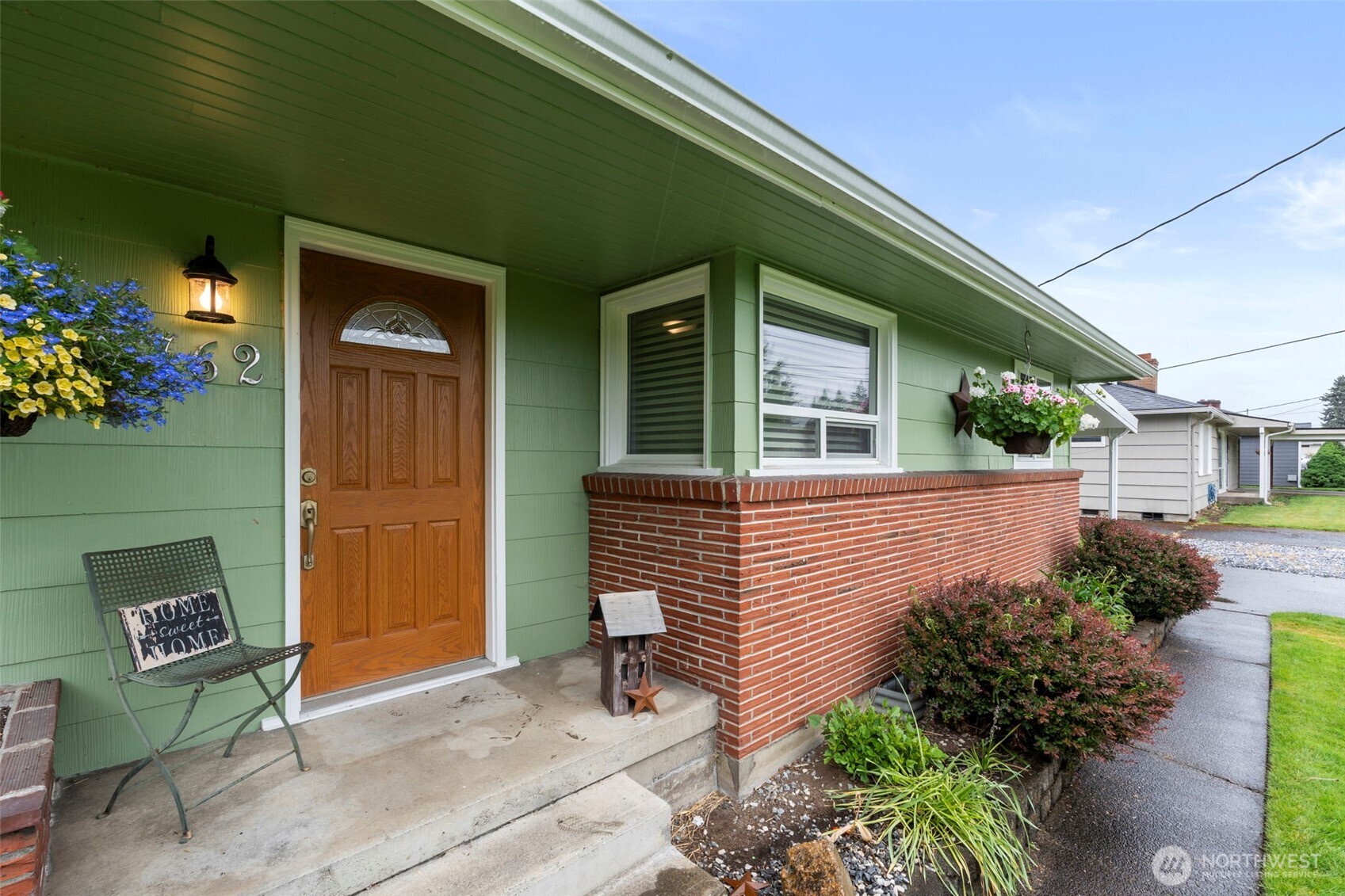 762 Southwest 18th Street Chehalis, WA 98532 - Photo 2 of 34