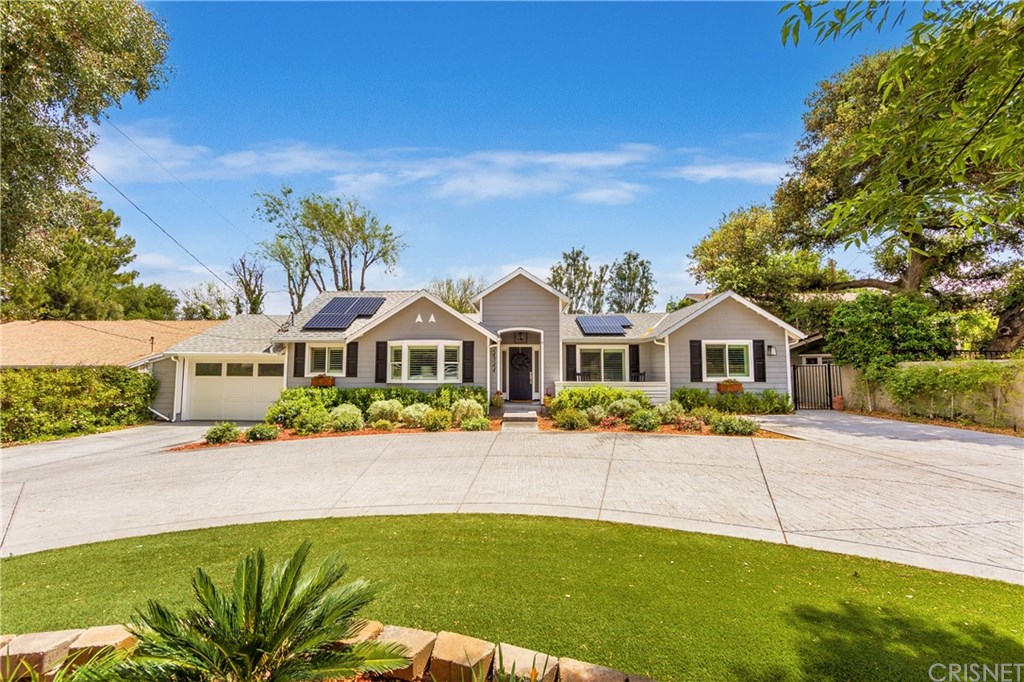 24344 Valley Street Newhall, CA 91321 - Photo 2 of 49