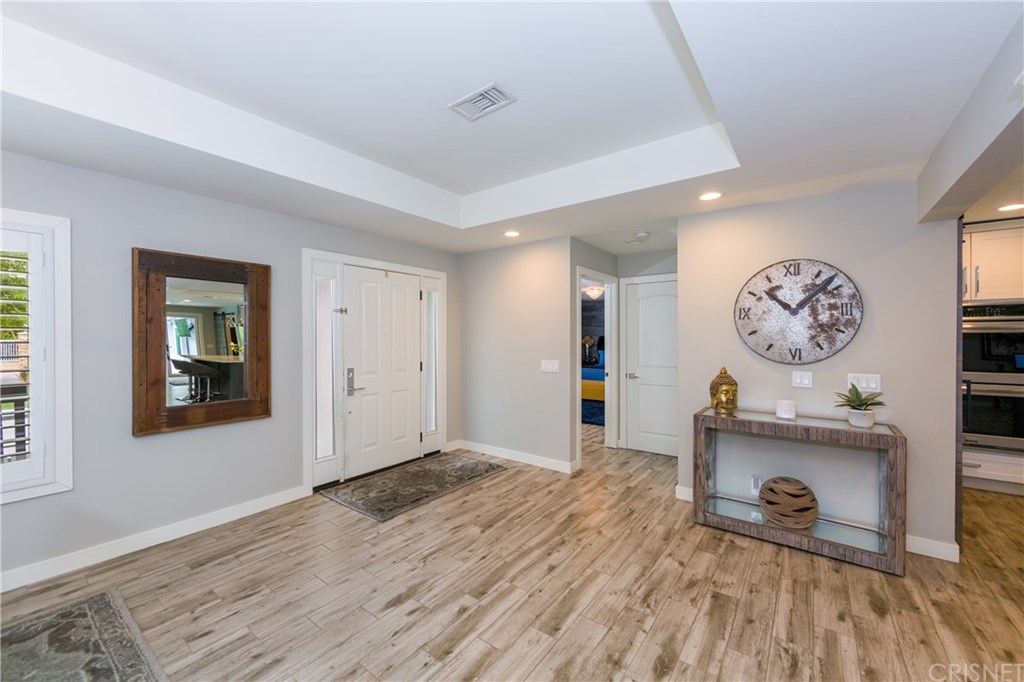 24344 Valley Street Newhall, CA 91321 - Photo 5 of 49 Main house entry