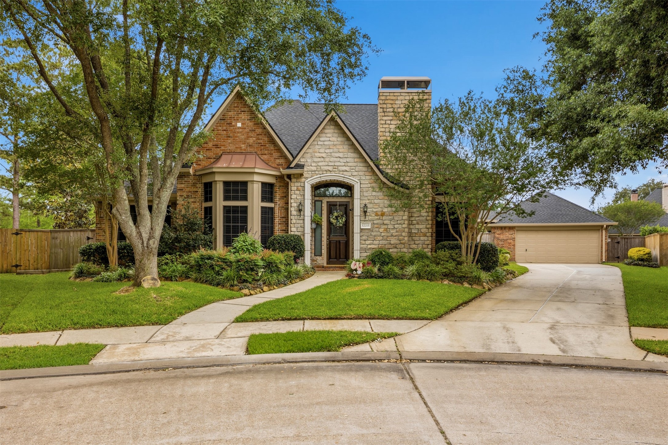 12215 Pebble Meadows Houston, TX 77041 - Photo 2 of 44 Many updates throughout to include a new roof in 2020, water heater 2024 and HVAC 2021.