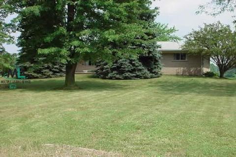 76000 Romeo Plank Road Armada, MI 48005 - Photo 1 of 1 755868.JPG