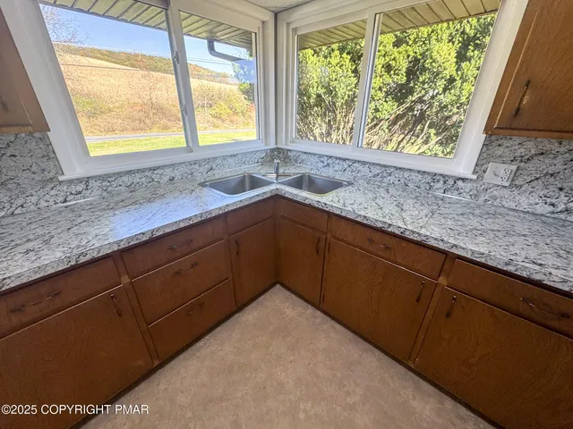 $1,450 | 1350 Kunkletown Road, Saylorsburg, PA 18353