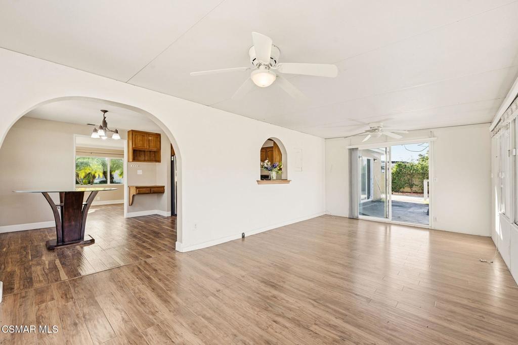 6271 Marsha Avenue Simi Valley, CA 93063 - Photo 12 of 47