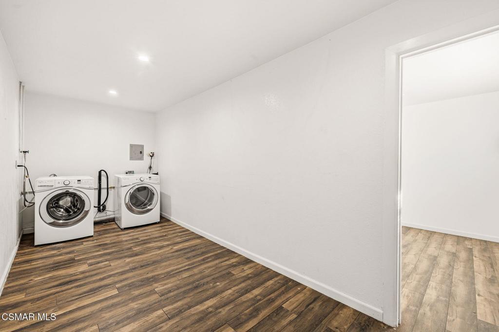 6271 Marsha Avenue Simi Valley, CA 93063 - Photo 26 of 47