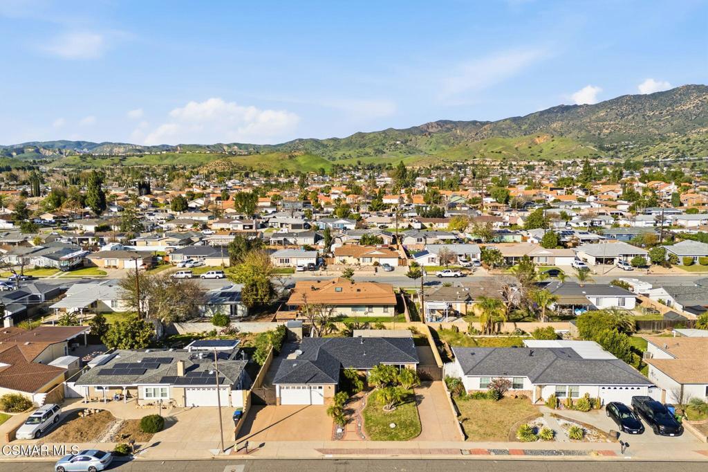 6271 Marsha Avenue Simi Valley, CA 93063 - Photo 44 of 47