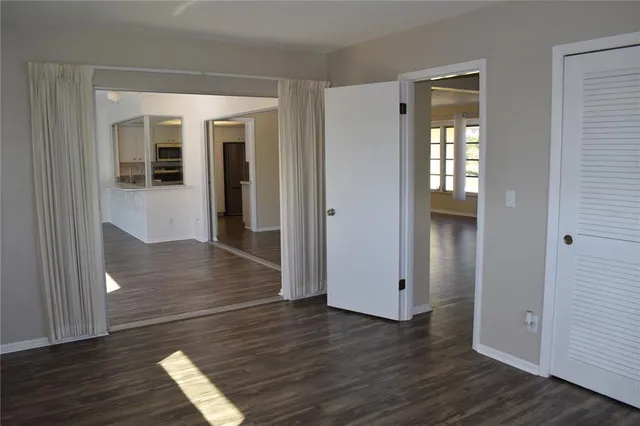 $2,150 | 2608 Oneida Road, Venice, FL 34293