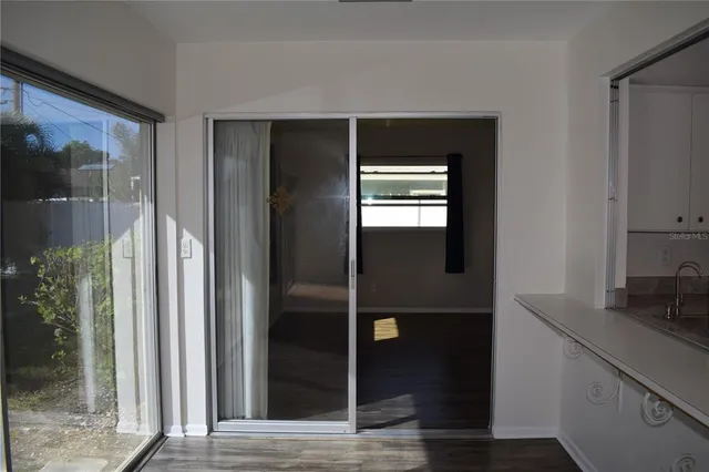 $2,150 | 2608 Oneida Road, Venice, FL 34293