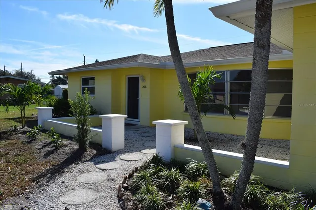 $2,150 | 2608 Oneida Road, Venice, FL 34293