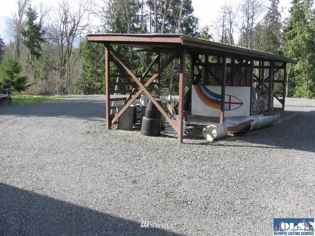 182 Roundtree Road Port Angeles, WA 98362 - Photo 8 of 13 Gallery Image 8