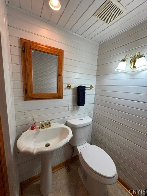 502 Broad Street Oneida, NY 13421 - Photo 16 of 43 1/2 bath - down