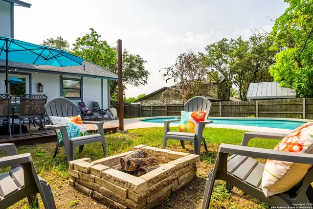 $3,700 | 8410 Oak Fence Street, San Antonio, TX 78251