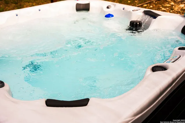 $3,700 | 8410 Oak Fence Street, San Antonio, TX 78251