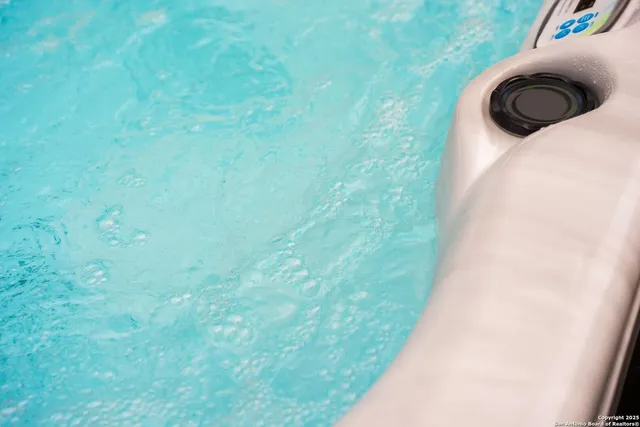 $3,700 | 8410 Oak Fence Street, San Antonio, TX 78251