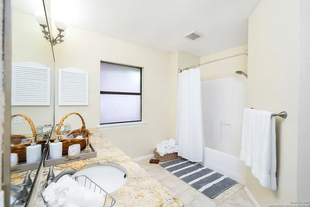 $3,700 | 8410 Oak Fence Street, San Antonio, TX 78251