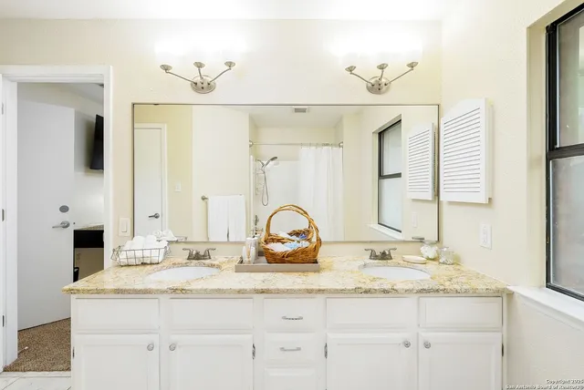 $3,700 | 8410 Oak Fence Street, San Antonio, TX 78251