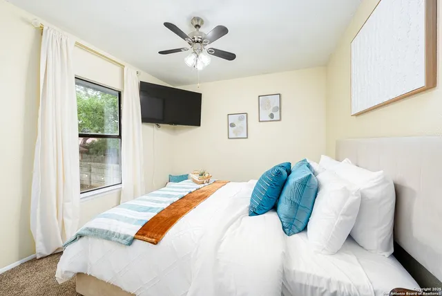 $3,700 | 8410 Oak Fence Street, San Antonio, TX 78251