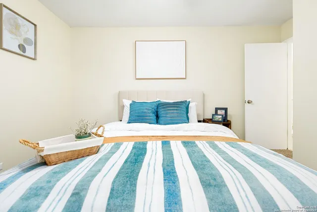 $3,700 | 8410 Oak Fence Street, San Antonio, TX 78251