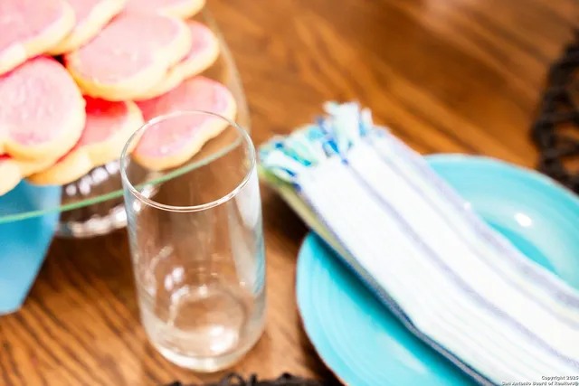 $3,700 | 8410 Oak Fence Street, San Antonio, TX 78251