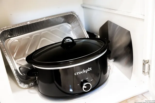 $3,700 | 8410 Oak Fence Street, San Antonio, TX 78251