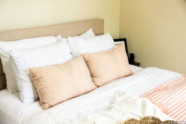 $3,700 | 8410 Oak Fence Street, San Antonio, TX 78251